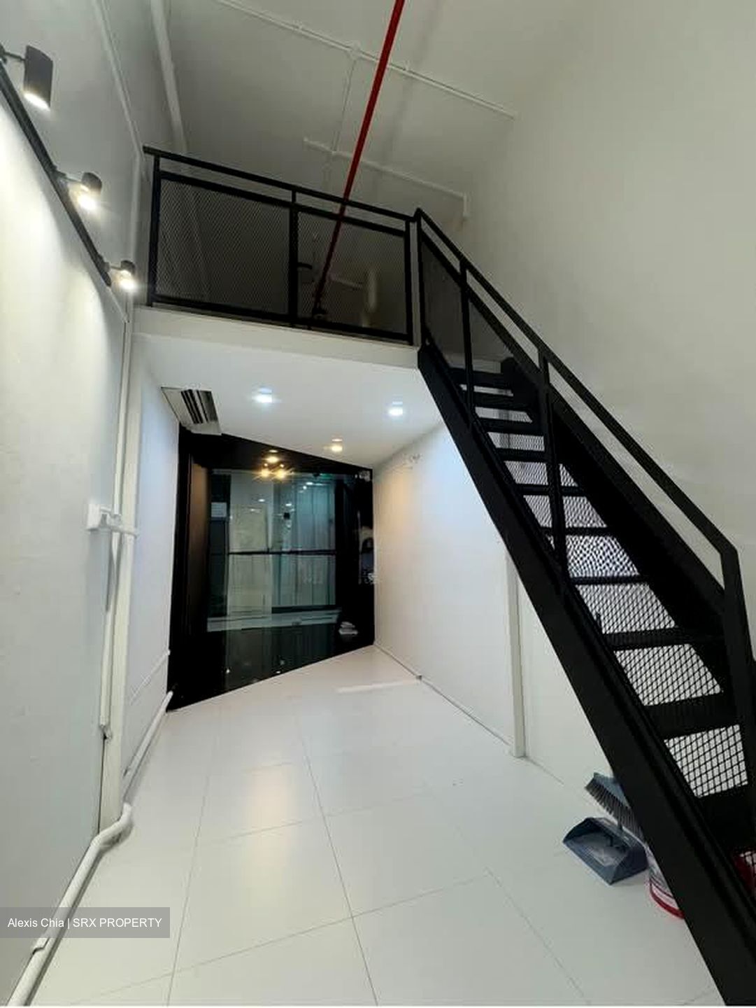 The Promenade@Pelikat (D19), Shop House #575419541